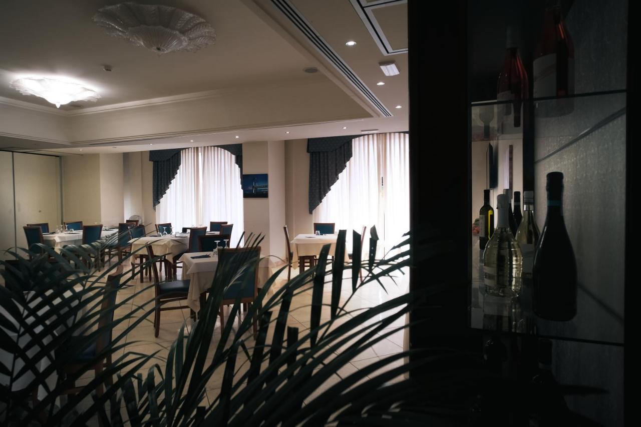 Hotel Concorde Sant'Egidio alla Vibrata Екстер'єр фото